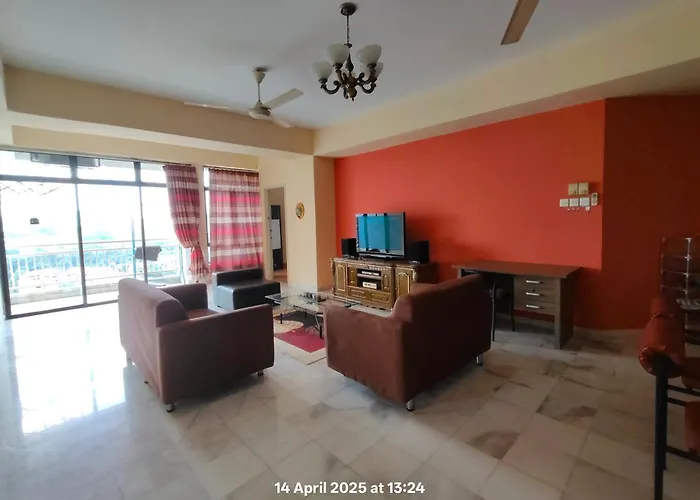 Villa Putra Pwtc R2 Middle Room