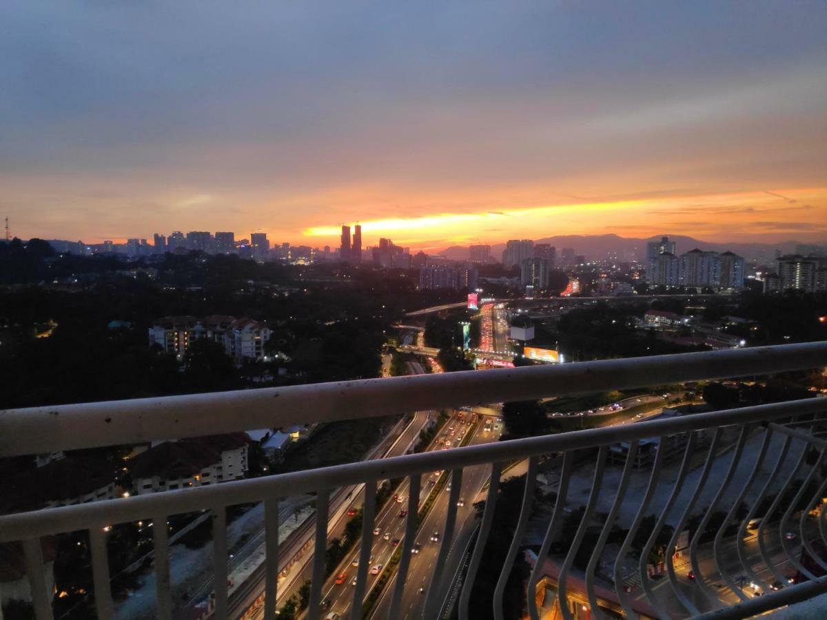 Putra Pwtc R2 Middle *